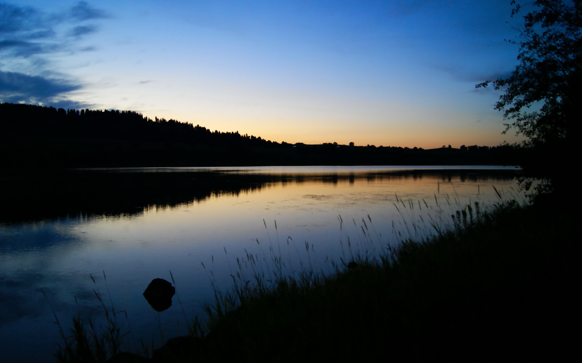 九游娱乐(jiuyou)官方网站-校园足球赛事促进学生全面发展，开展校园足球的可行性