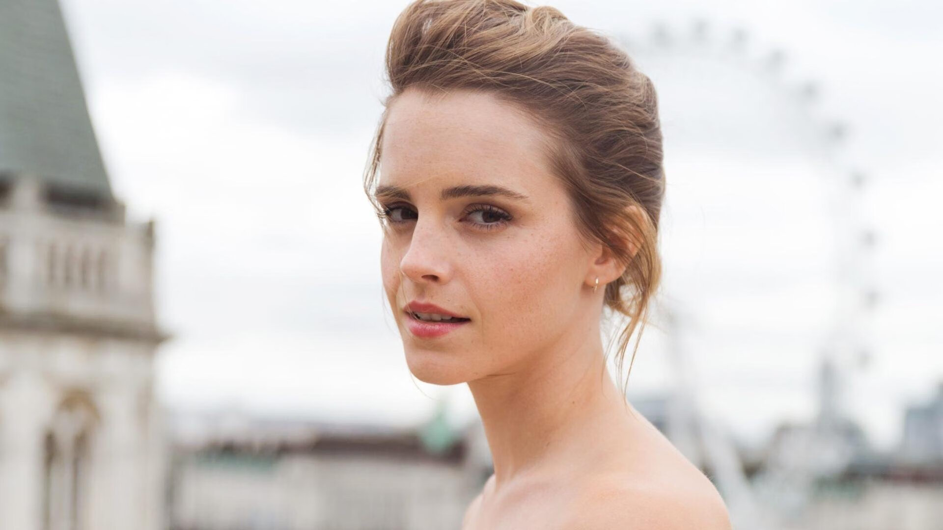 九游sports-蛙泳中程吉尔吉斯斯坦节奏精准